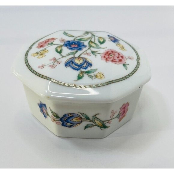 Vtg Japan Octagon Porcelain Trinket Jewelry Box Floral 4" x 2" Lightweight (W68) - Picture 3 of 14
